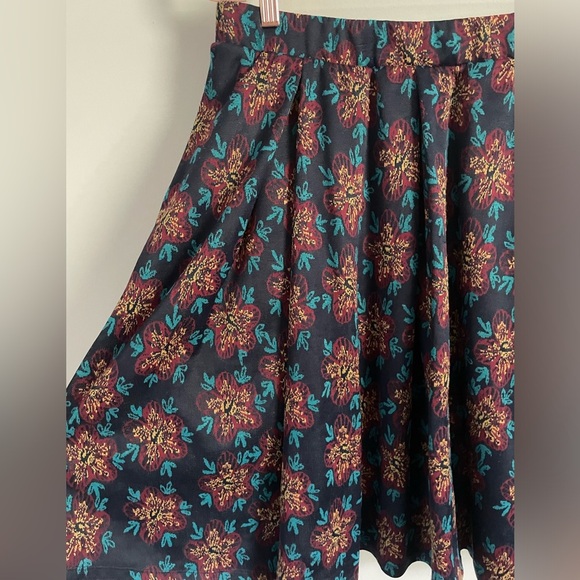 Lularoe Madison Floral Cooler Weather Skirt - Picture 2 of 9
